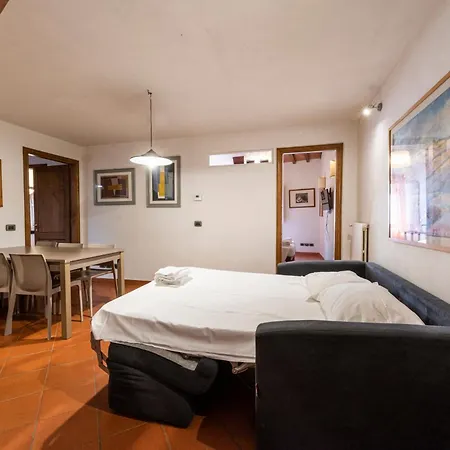 San Frediano House By Mmega * Florence